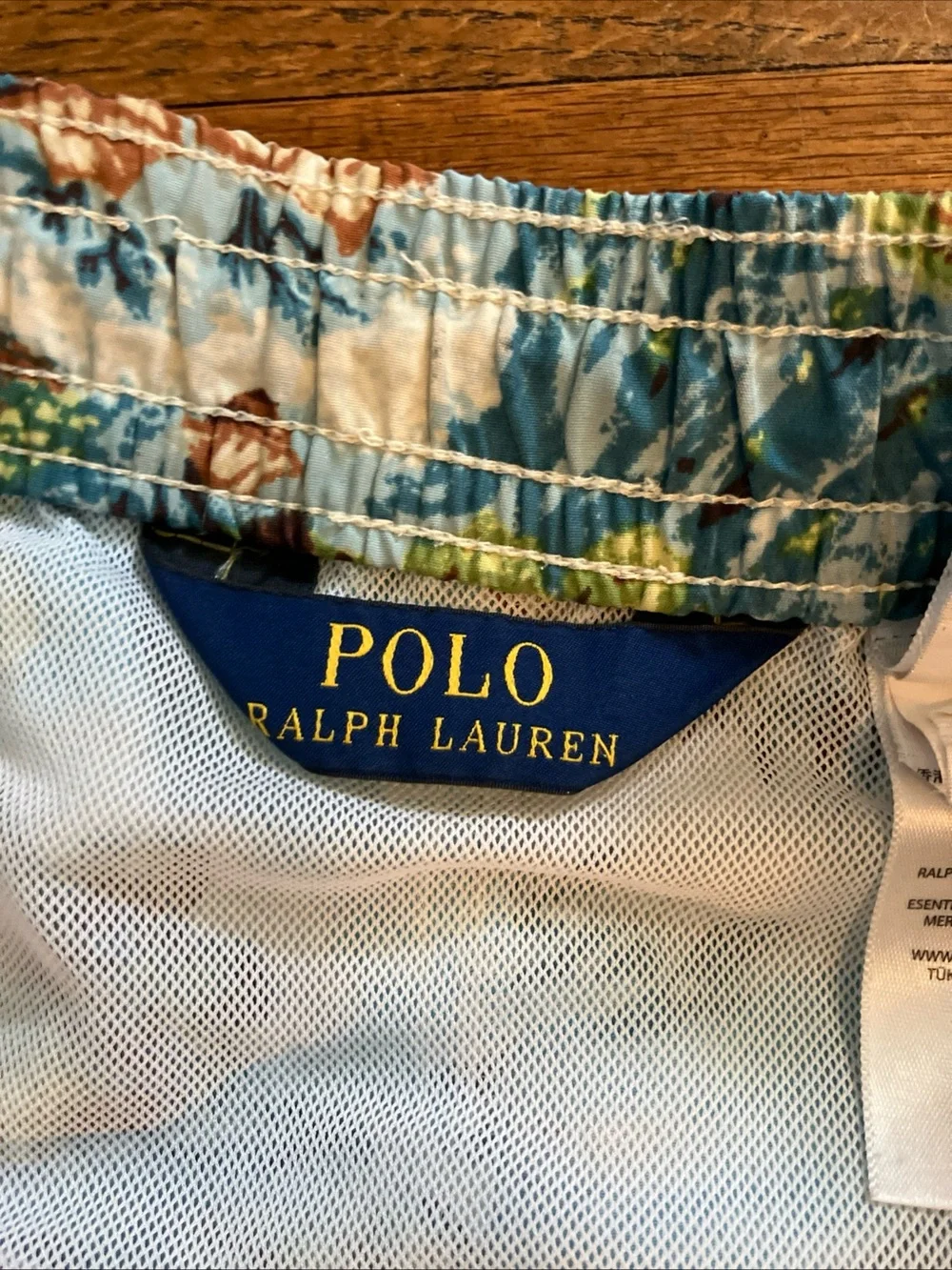 Polo Ralph Lauren Eagle / Island Landscape Swim Trunks Mens Medium